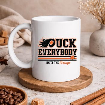 Vintage Puck Everybody Flyers SVG PNG 5 VintagePuckEverybodyFlyersmug