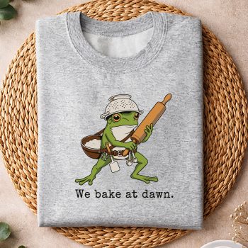 Alternative view of Frog Bake Dawn SVG, Frog We Bake At Dawn Funny Saying SVG PNG